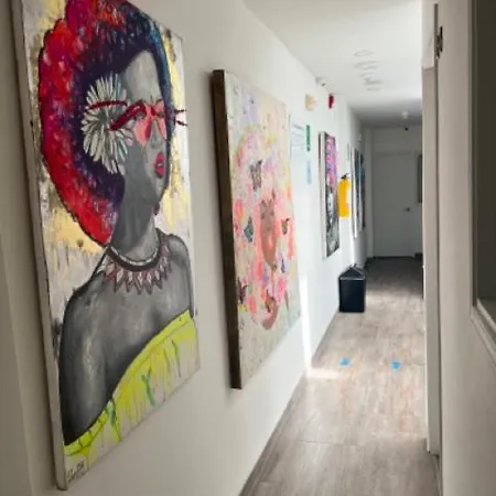 Casa Noir 2*
