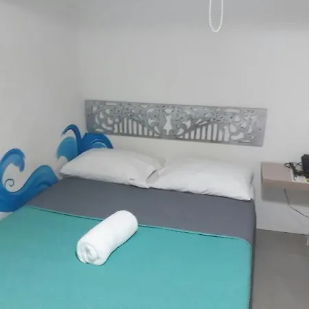 Casa Noir 2*