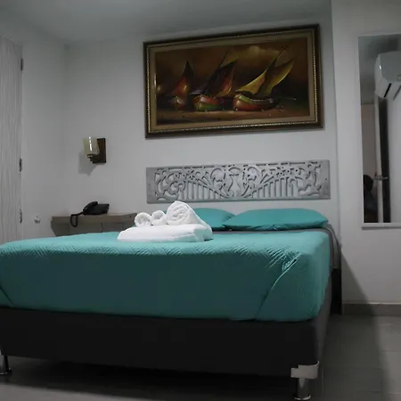Casa Noir Hotel