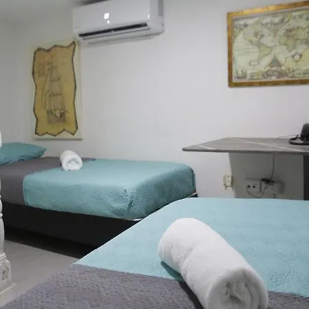 Hotel Casa Noir 2*