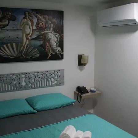 Hotel Casa Noir