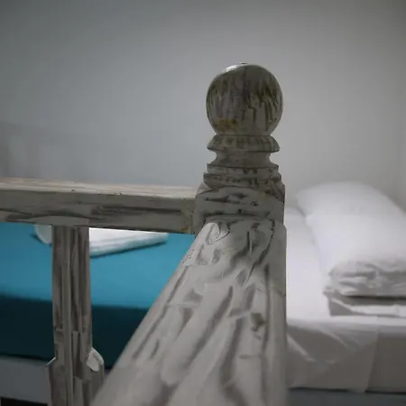 Casa Noir Hotel 2*